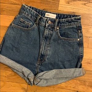 High-Waisted Mom Fit Denim Shorts by Zara